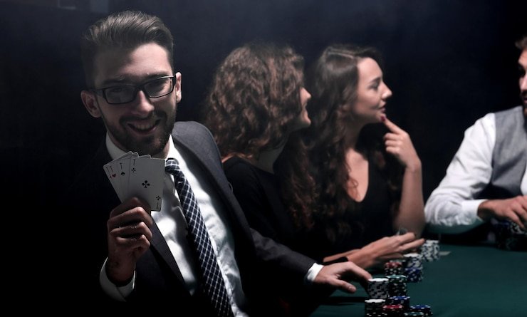 Pengguna menikmati perangkat mobile dengan akses mudah ke taruhan sports dan live casino